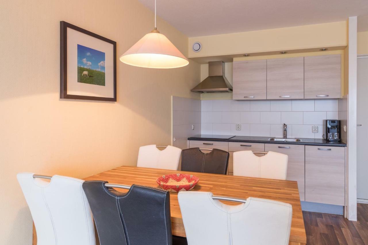 Appartement De Vrijbuiter, Resort Amelander Kaap Hollum  Kültér fotó