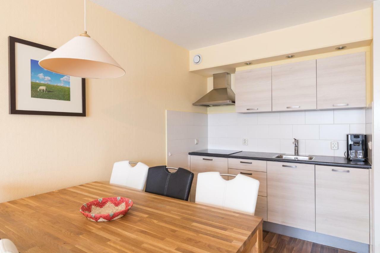 Appartement De Vrijbuiter, Resort Amelander Kaap Hollum  Kültér fotó
