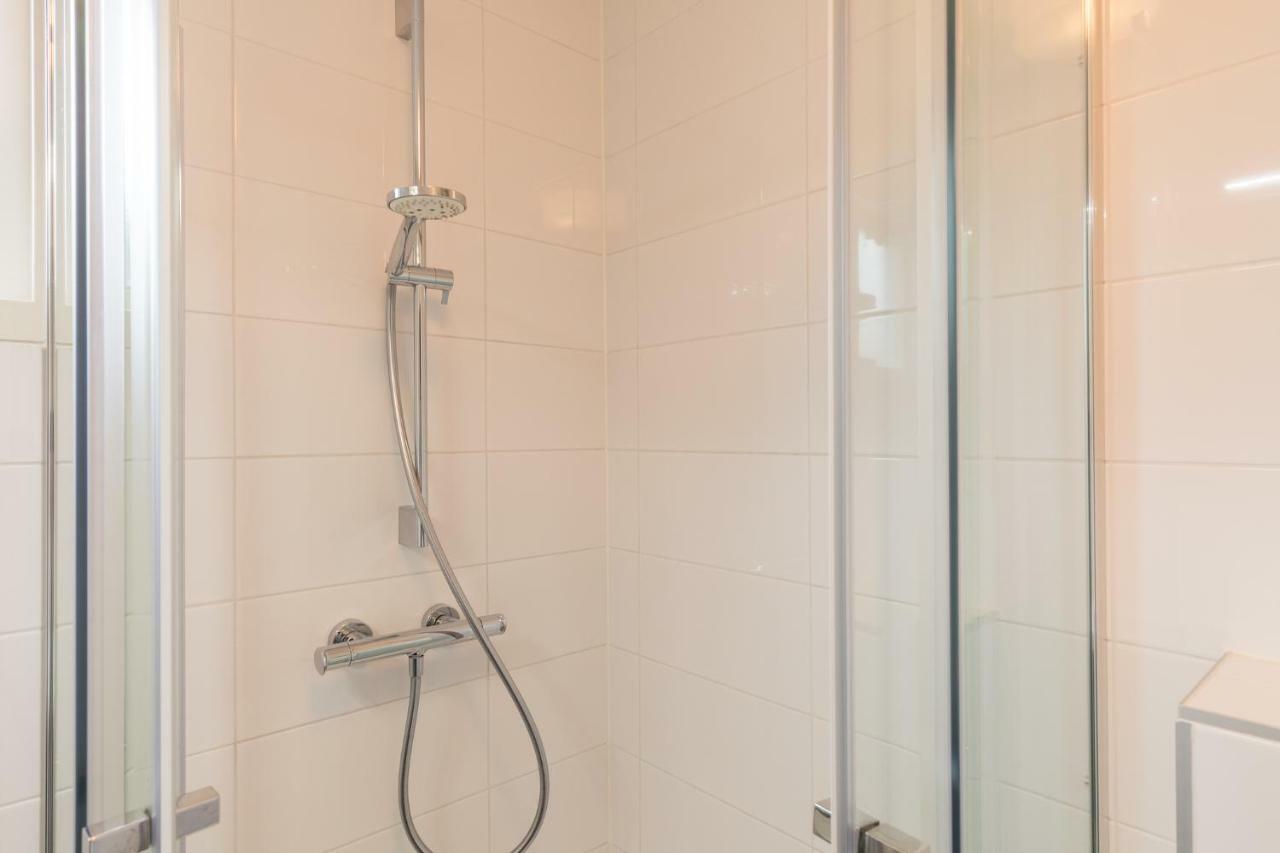 Appartement De Vrijbuiter, Resort Amelander Kaap Hollum  Kültér fotó