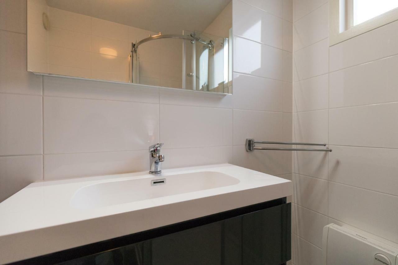 Appartement De Vrijbuiter, Resort Amelander Kaap Hollum  Kültér fotó